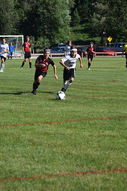 国际篮联新排名出炉，中国男篮跃居第三，日本队名次下滑，赵睿荣登封面.